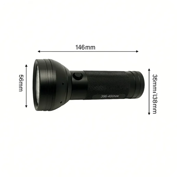 Imagem técnica da lanterna ultravioleta com LED, com dimensões em milímetros: 146 mm de comprimento, 56 mm de diâmetro frontal e 35 mm na base.